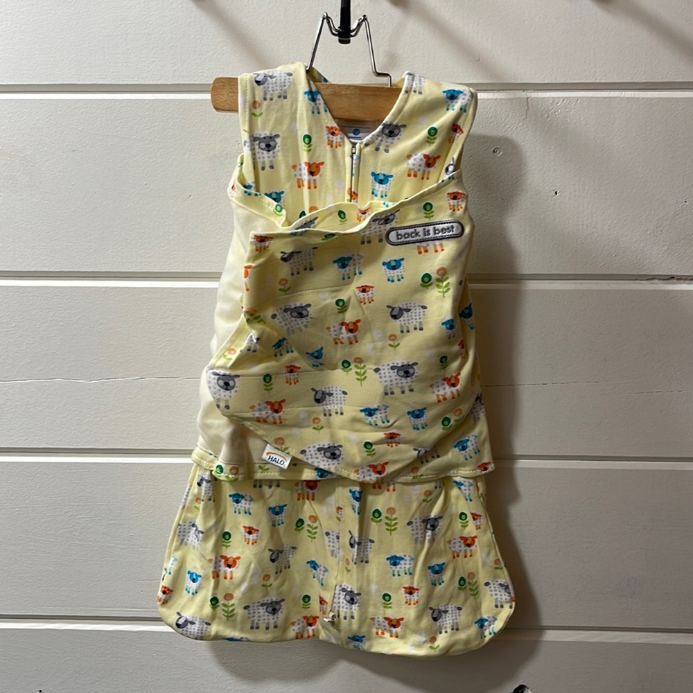 NWOT Halo Sleepsack Swaddle